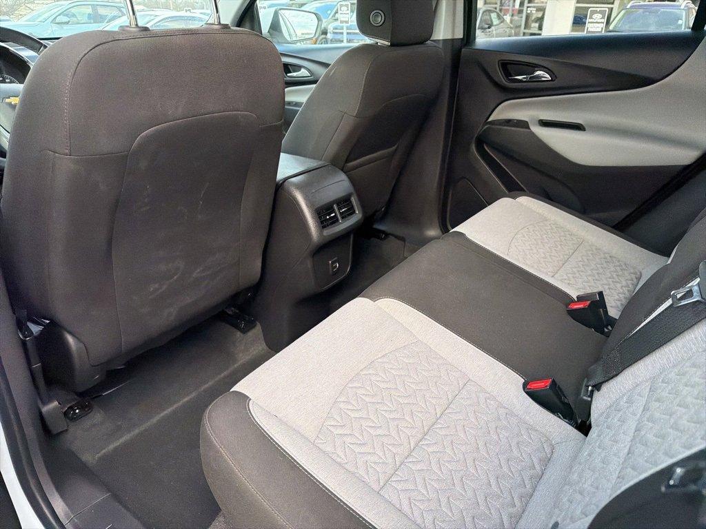 Used 2023 Chevrolet Equinox LT w/ Driver Convenience Package image 10