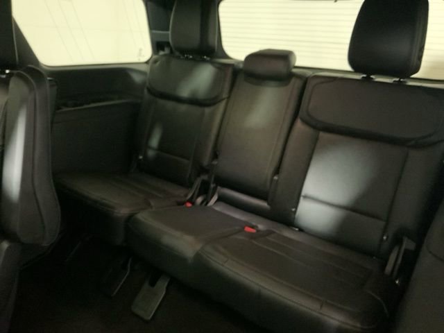 New 2026 Ford Expedition Platinum w/ Stealth Appearance Package image 32