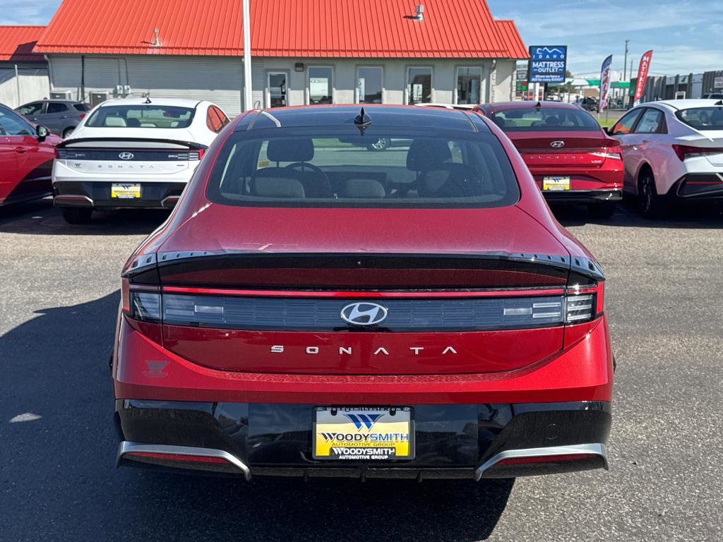 New 2024 Hyundai Sonata SEL w/ Convenience Package image 19