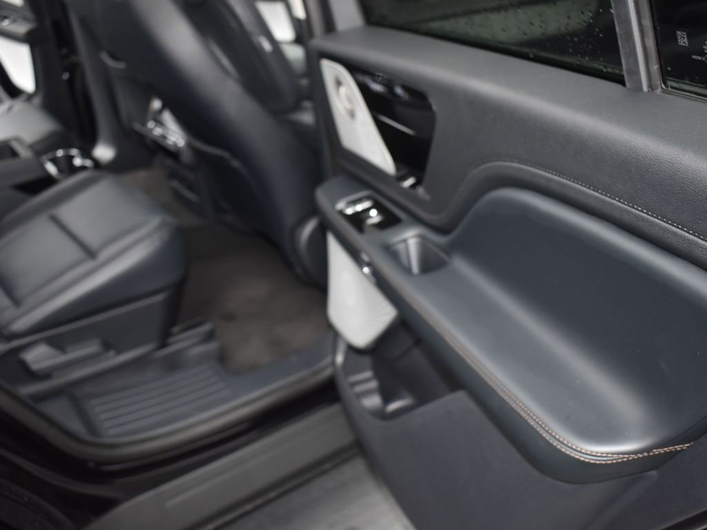 New 2026 Lincoln Aviator Reserve image 15
