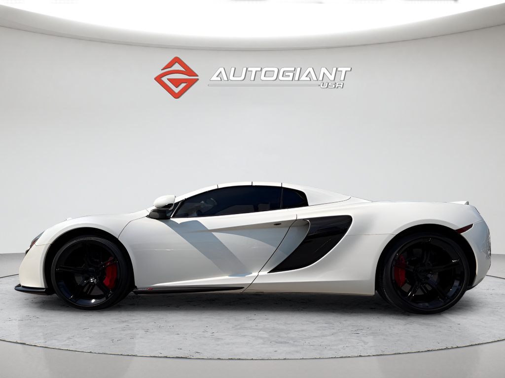 Used 2015 McLaren 650S Spider RWD image 3
