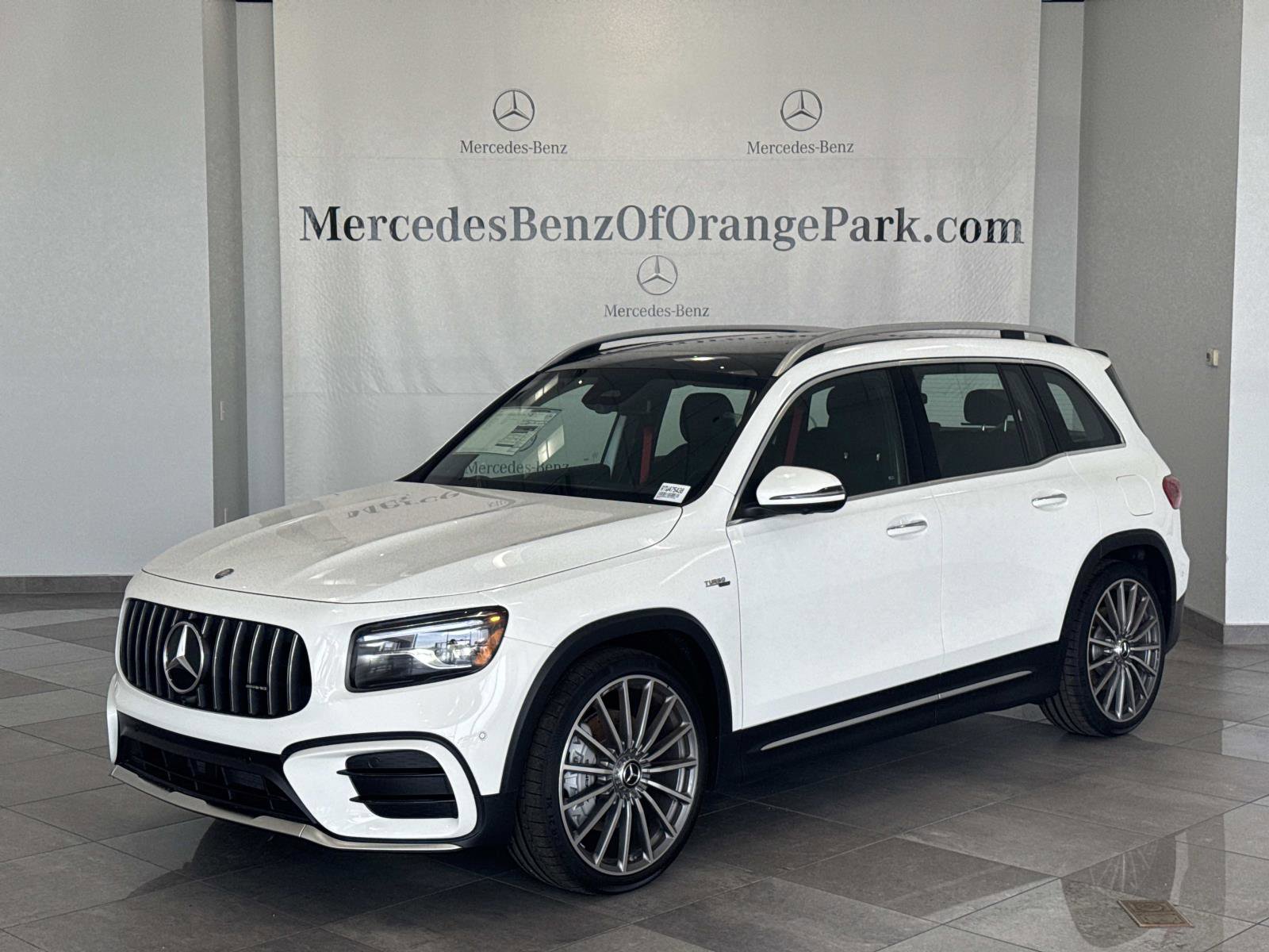 New 2026 Mercedes-Benz GLB 35 AMG 4MATIC image 1