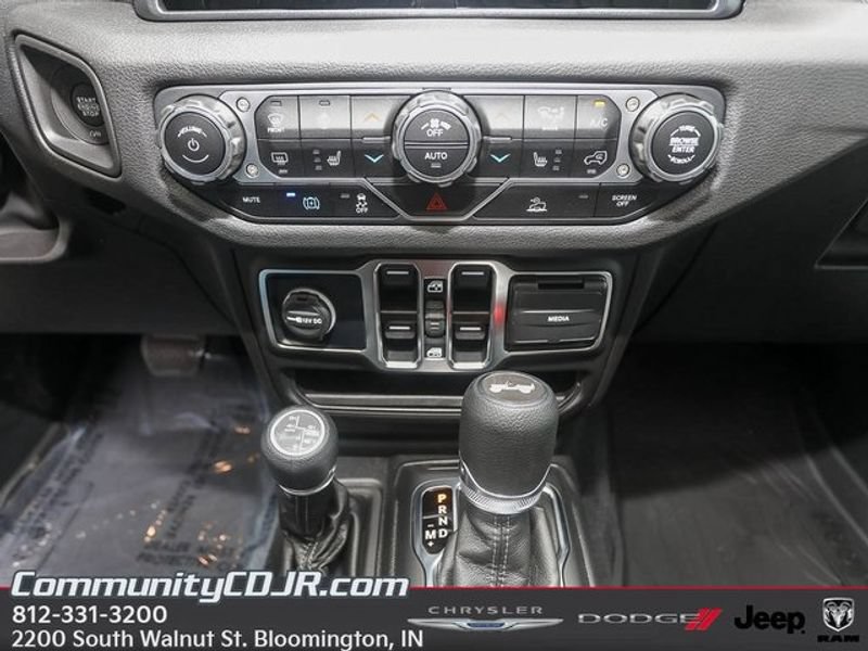 New 2025 Jeep Wrangler Unlimited Sport S 4xe w/ Convenience Group AWD/4WD image 14