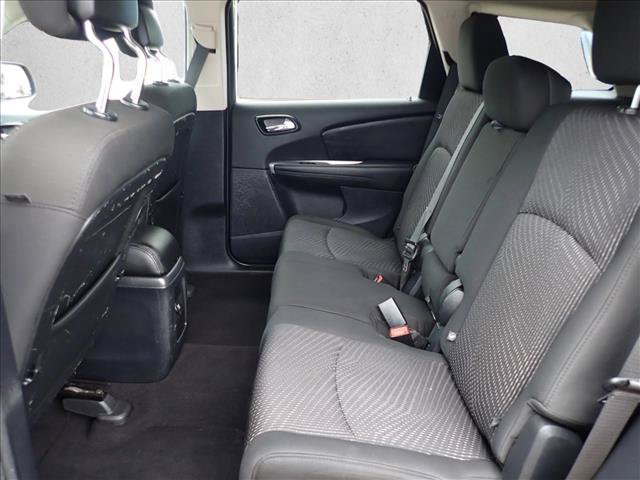 Used 2020 Dodge Journey SE w/ SE Popular Equipment Group FWD image 8