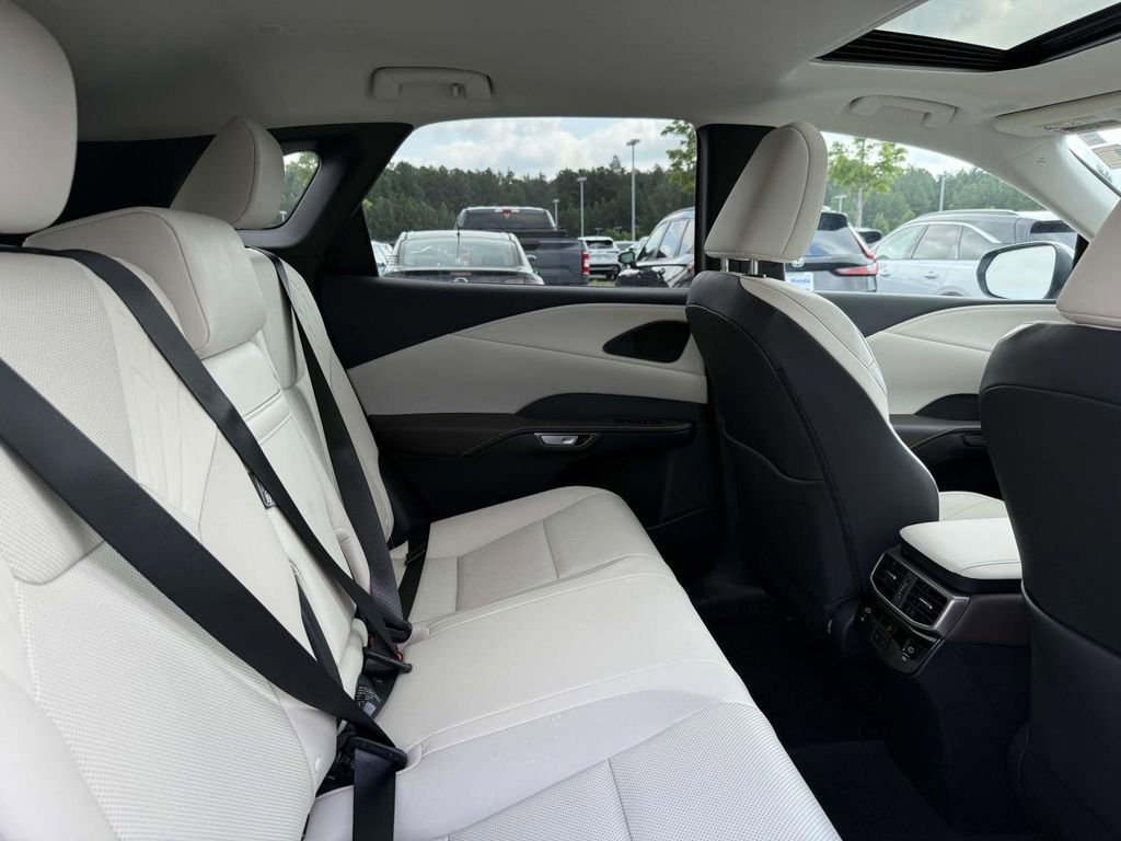 Used 2024 Lexus RX 350 Premium image 15