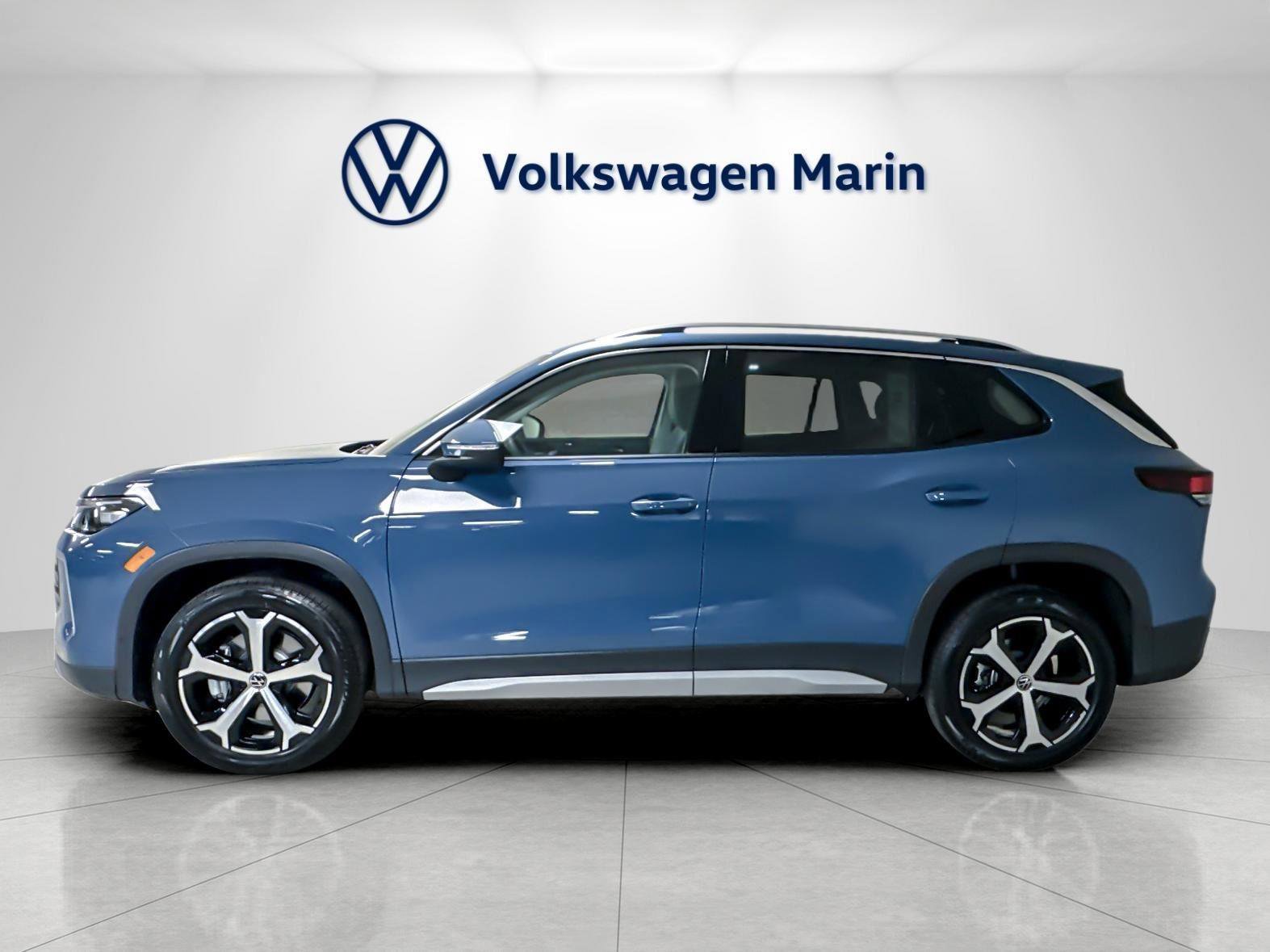 New 2026 Volkswagen Tiguan SE image 2