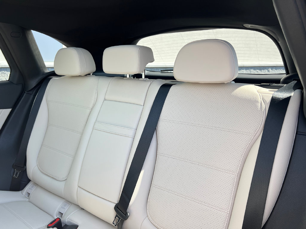 New 2027 Mercedes-Benz GLC 300 4MATIC image 23
