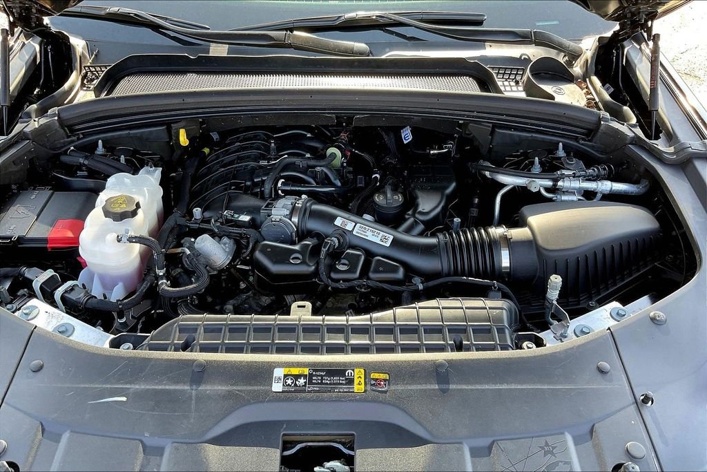 Used 2023 Jeep Grand Cherokee Laredo w/ Trailer Tow Prep Group (B) image 30