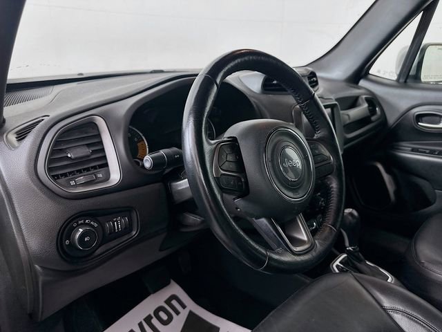 Used 2019 Jeep Renegade Limited w/ Quick Order Package 22P image 9