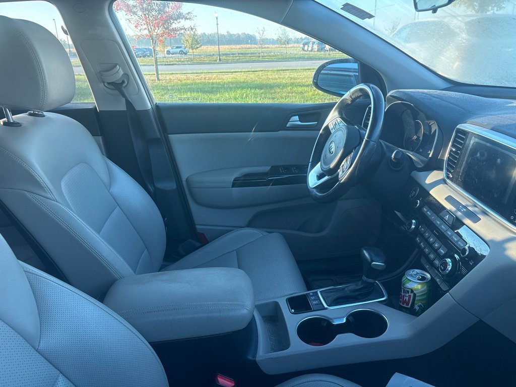 Used 2020 Kia Sportage EX AWD/4WD image 24
