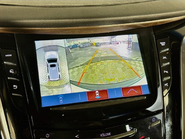 Used 2019 Cadillac Escalade Premium Luxury AWD/4WD image 18