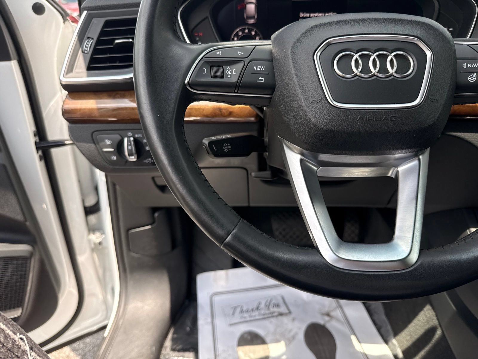 Used 2018 Audi Q5 Prestige w/ Premium Plus Package AWD/4WD image 19