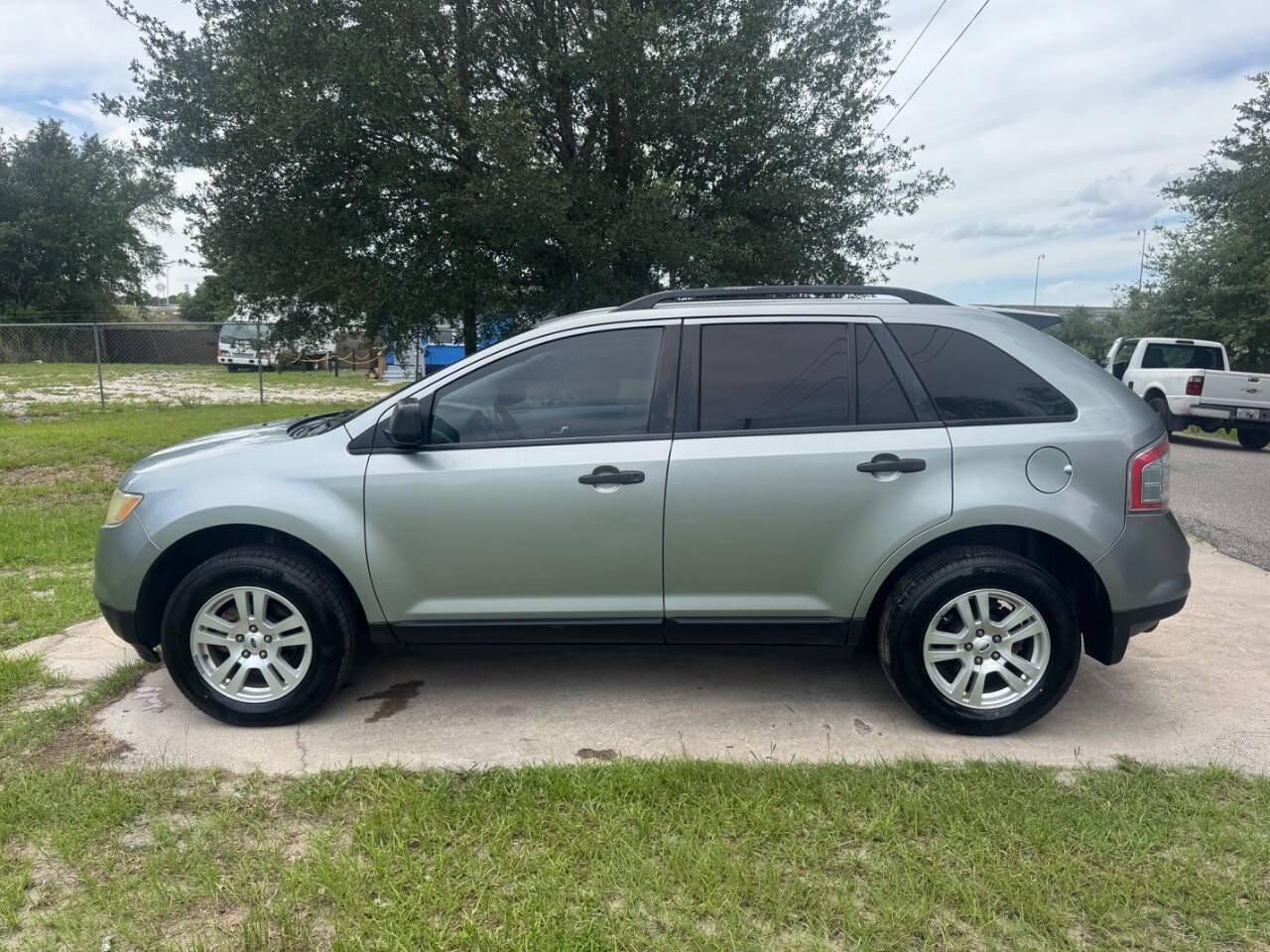 Used 2007 Ford Edge SE FWD image 7