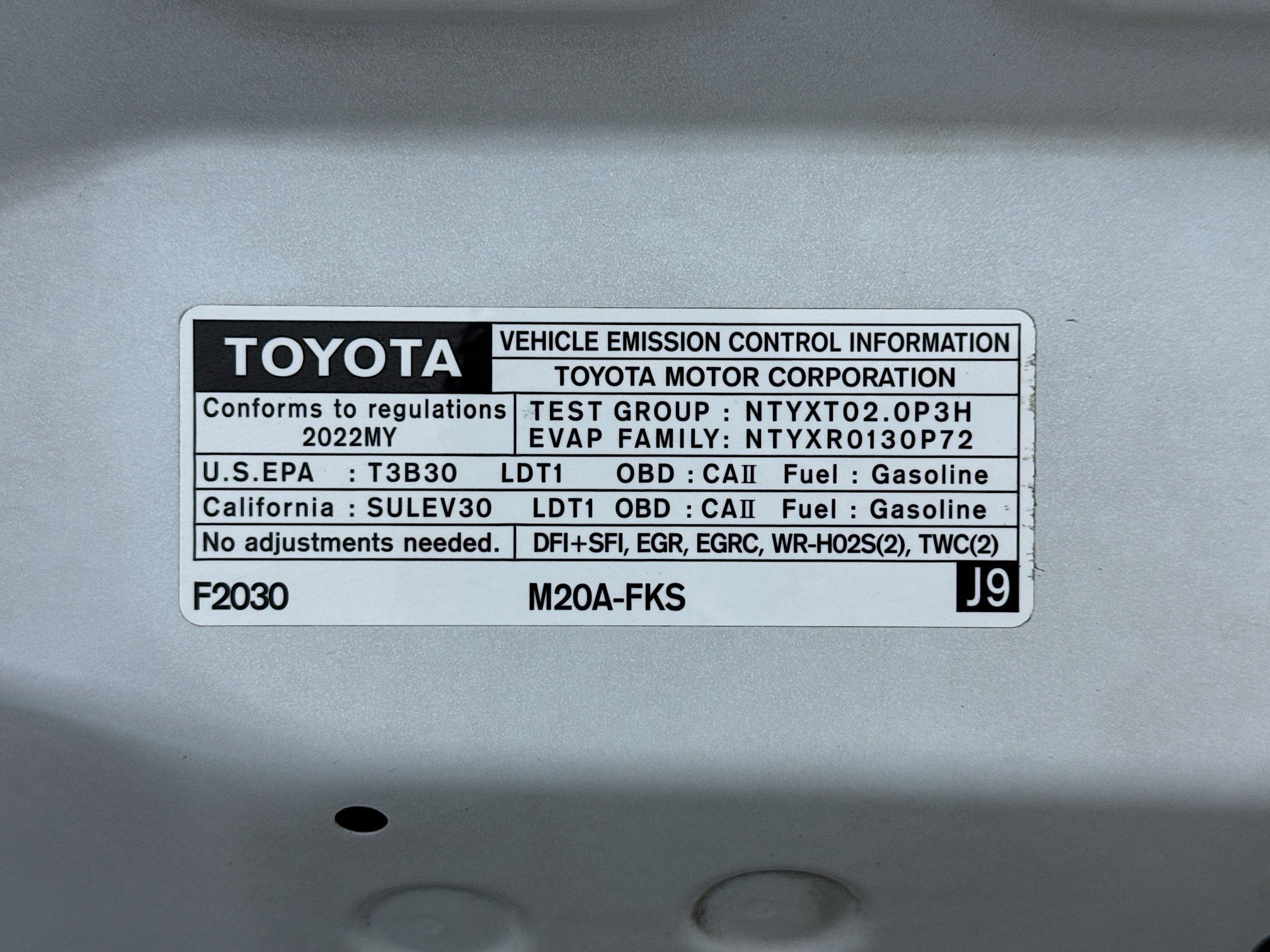 Used 2022 Toyota Corolla Cross XLE w/ Black Badges Package (TMS) FWD image 20