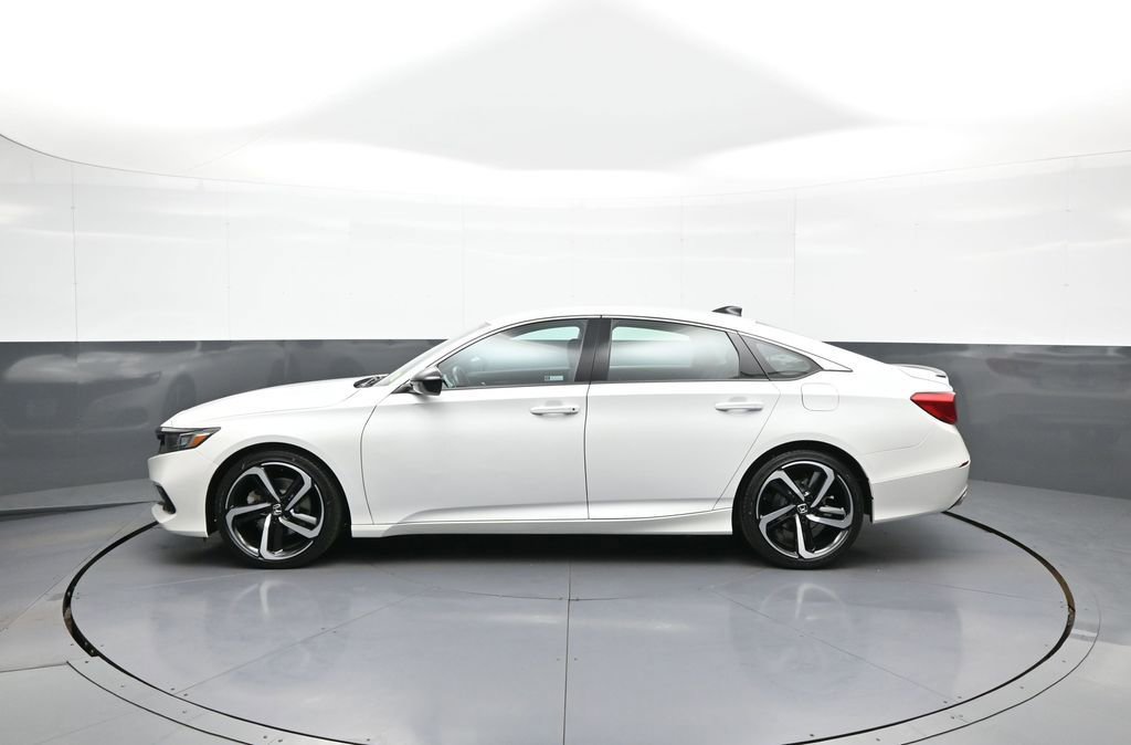 Used 2022 Honda Accord Sport image 9