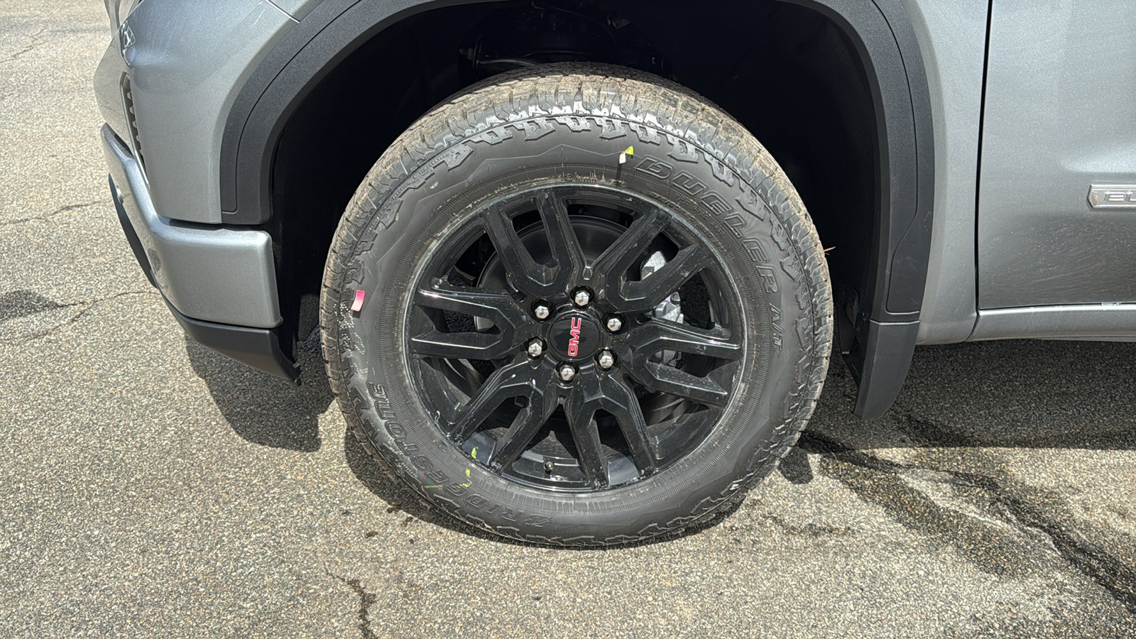 New 2026 GMC Sierra 1500 Elevation image 6