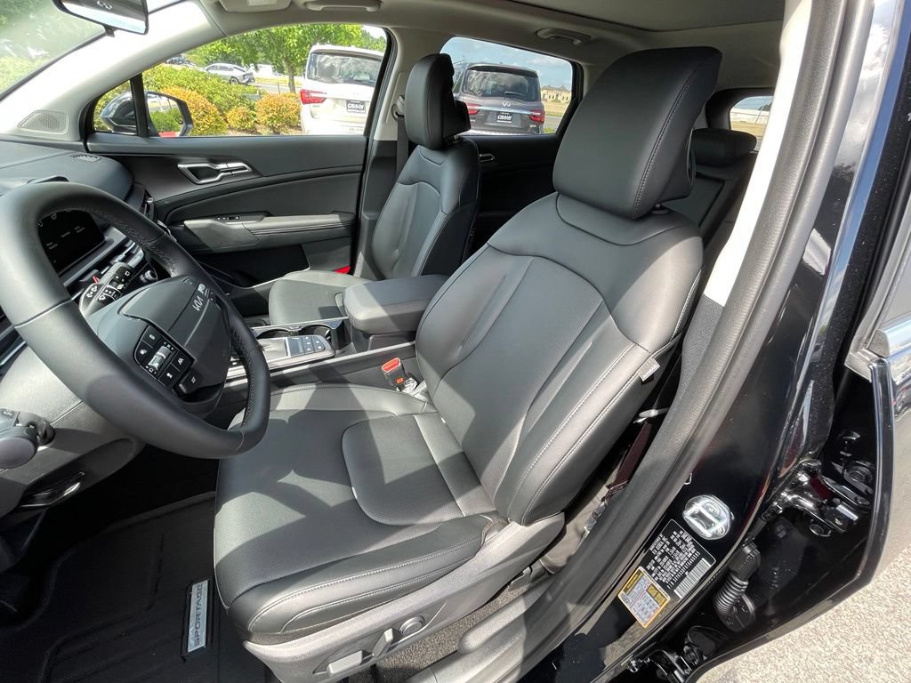 New 2026 Kia Sportage EX w/ EX Panorama Roof Package FWD image 22