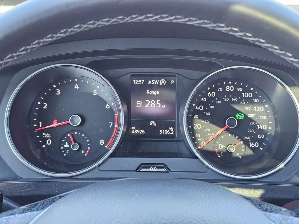 Used 2021 Volkswagen Tiguan SE R-Line image 25