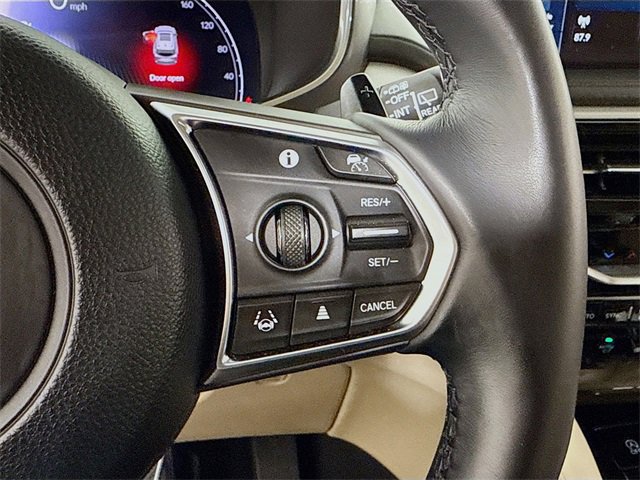 Used 2025 Acura MDX w/ Technology Package image 14