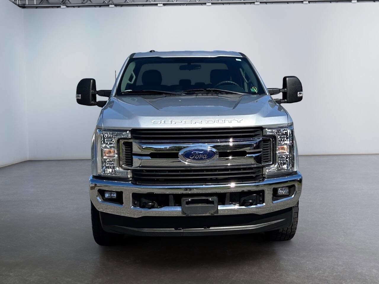 Used 2019 Ford F250 XLT w/ XLT Value Package image 8
