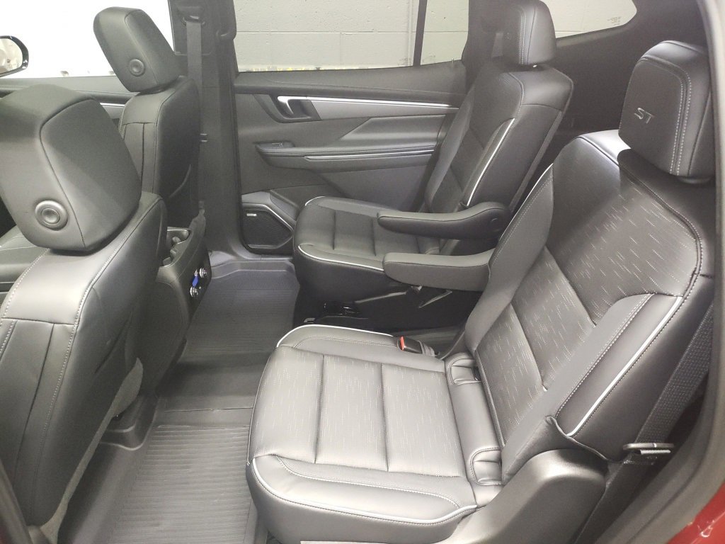 New 2026 Buick Enclave Sport Touring w/ Power Package image 28