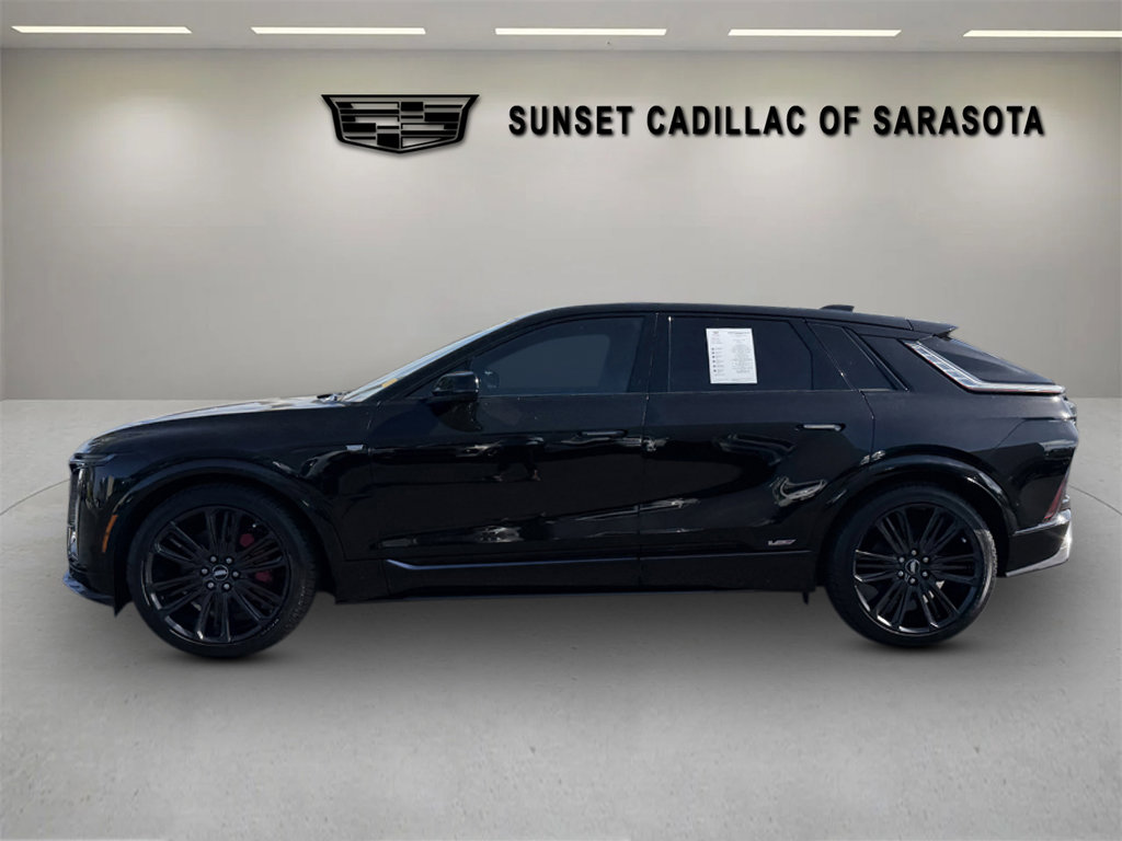 Certified 2026 Cadillac Lyriq V w/ Exterior Carbon Fiber Package image 6