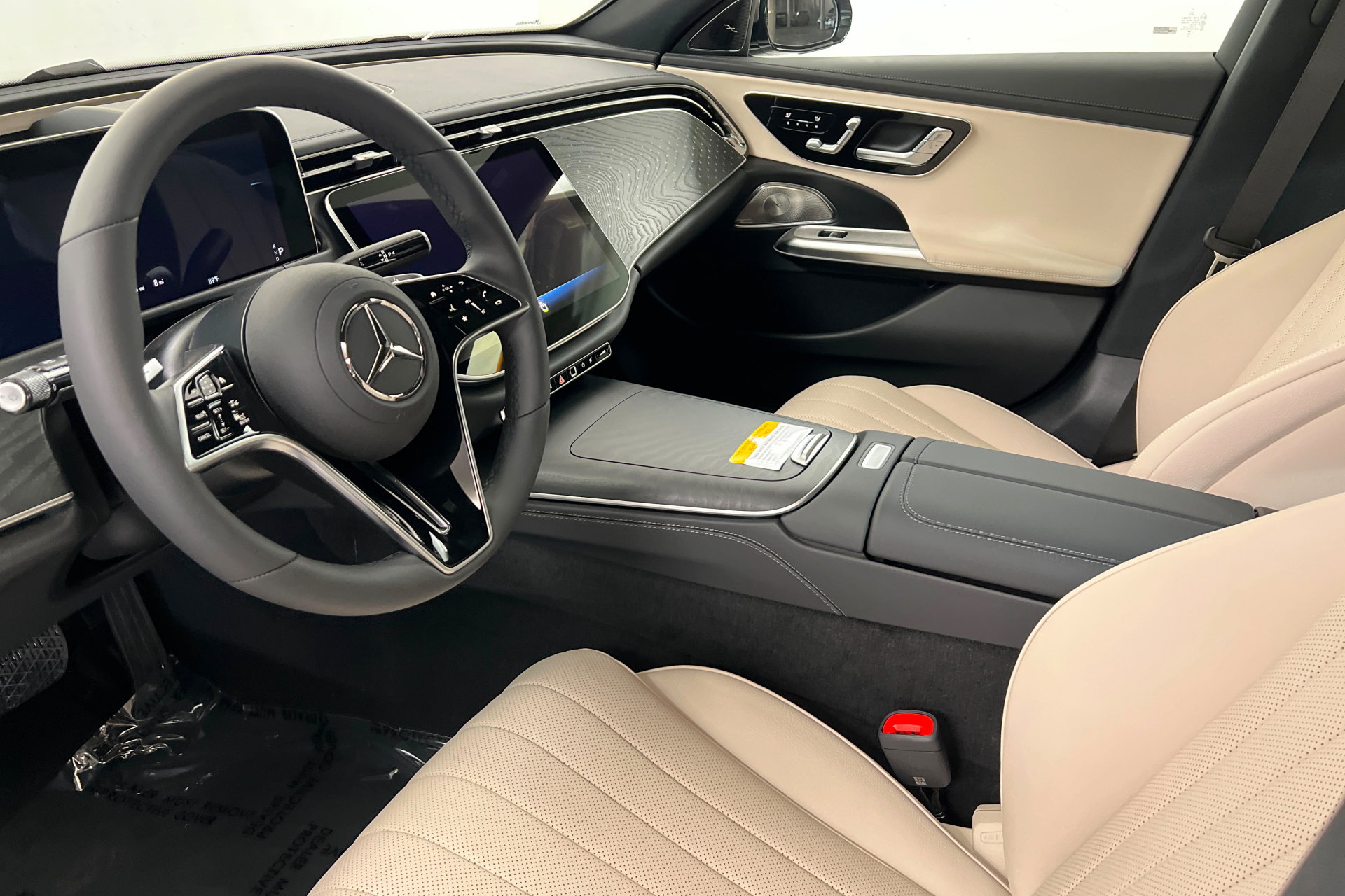 New 2026 Mercedes-Benz E 350 4MATIC Sedan image 15
