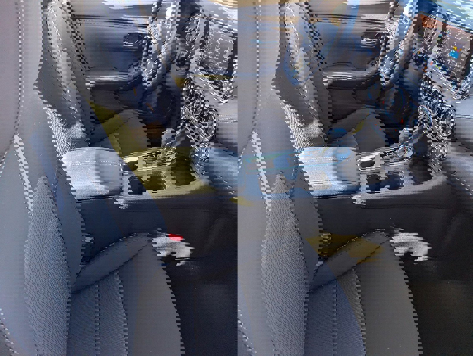 New 2025 Nissan Sentra SV image 34