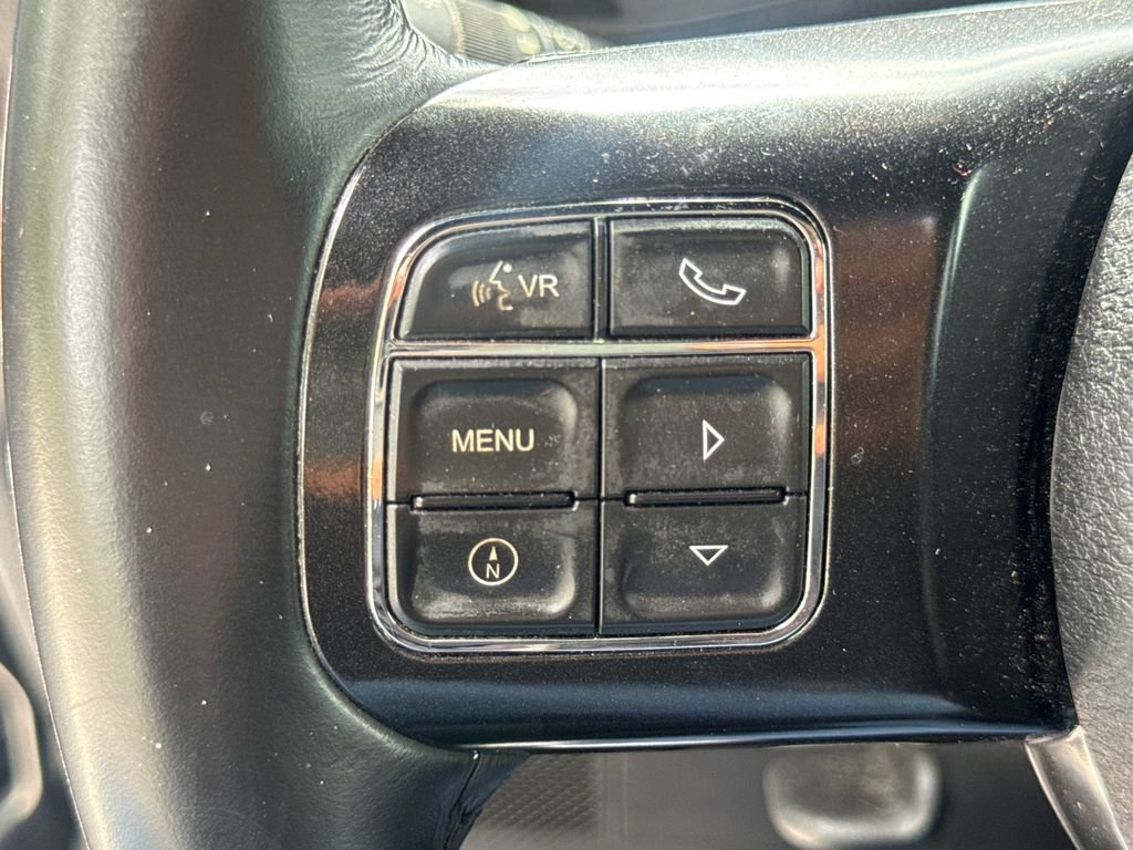 Used 2017 Jeep Wrangler Unlimited Rubicon AWD/4WD image 28