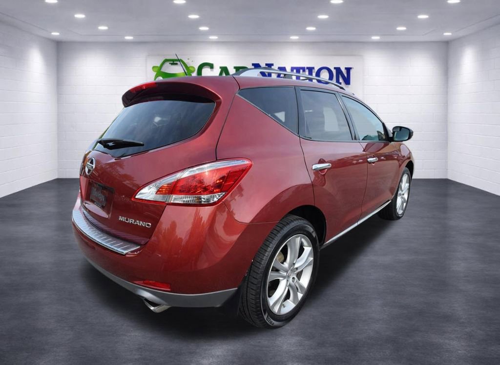 Used 2011 Nissan Murano LE w/ Navigation Pkg image 2