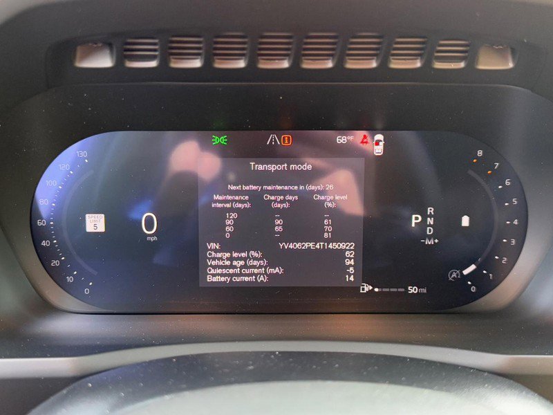 New 2026 Volvo XC90 B6 Plus w/ Protection Package Premier image 14