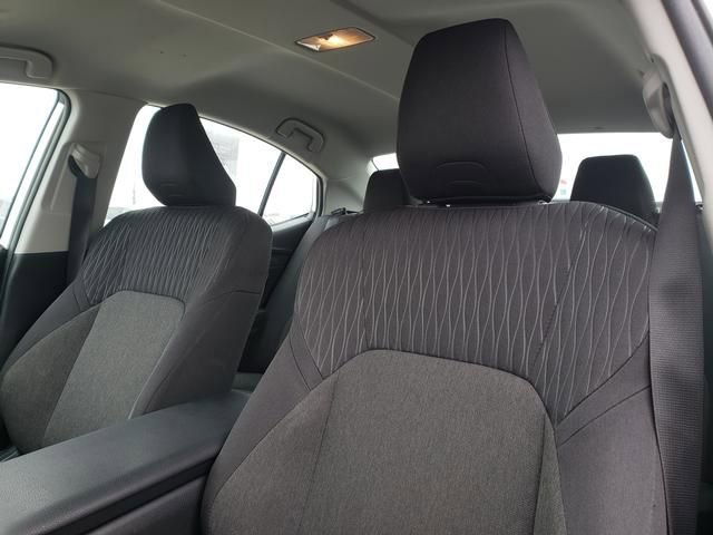 Used 2025 Toyota Camry LE FWD image 19