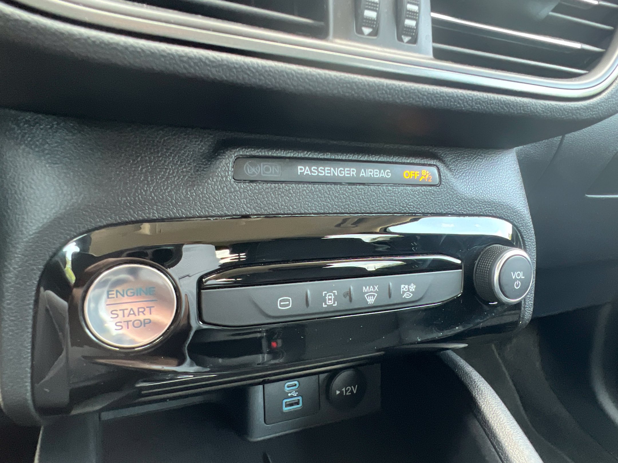 Used 2023 Ford Escape SE FWD image 34