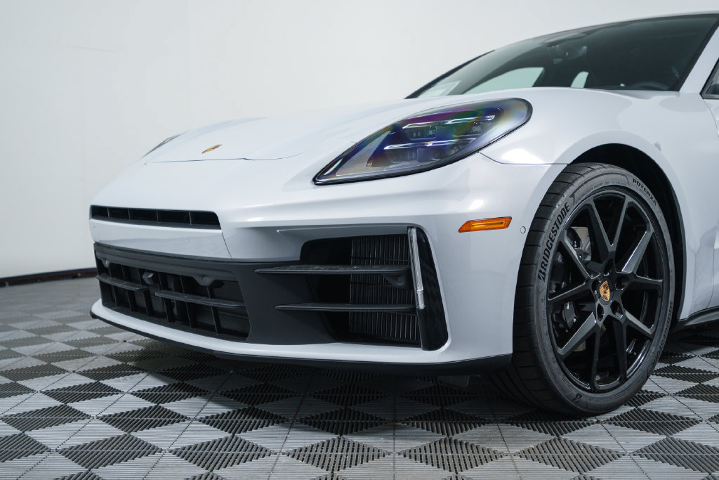 New 2026 Porsche Panamera 4 AWD/4WD image 11