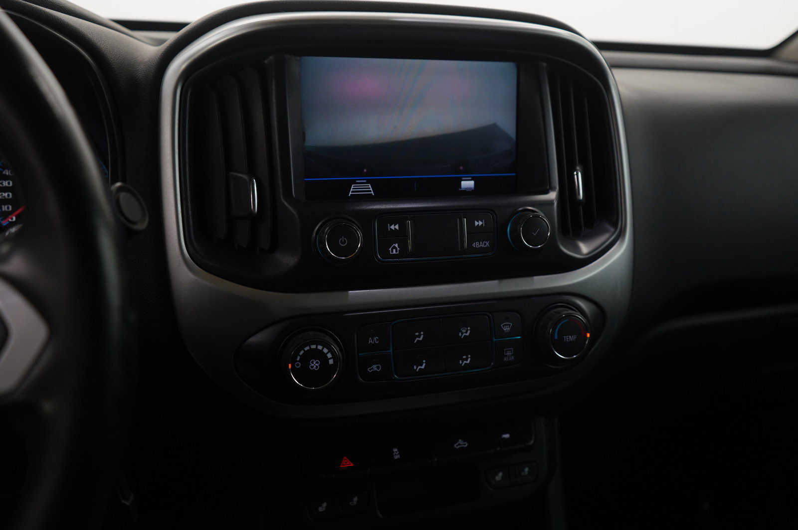 Used 2021 Chevrolet Colorado LT w/ LT Convenience Package image 19