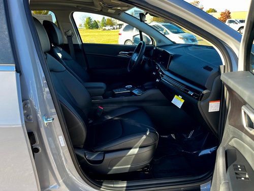 New 2026 Kia Sportage EX w/ EX Panoramic Sunroof Package image 8