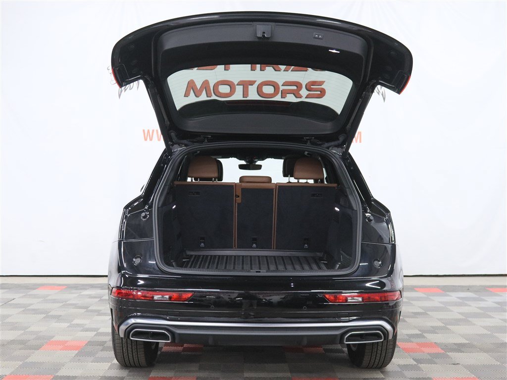 Used 2023 Audi Q5 2.0T Premium w/ Convenience Package AWD/4WD image 6
