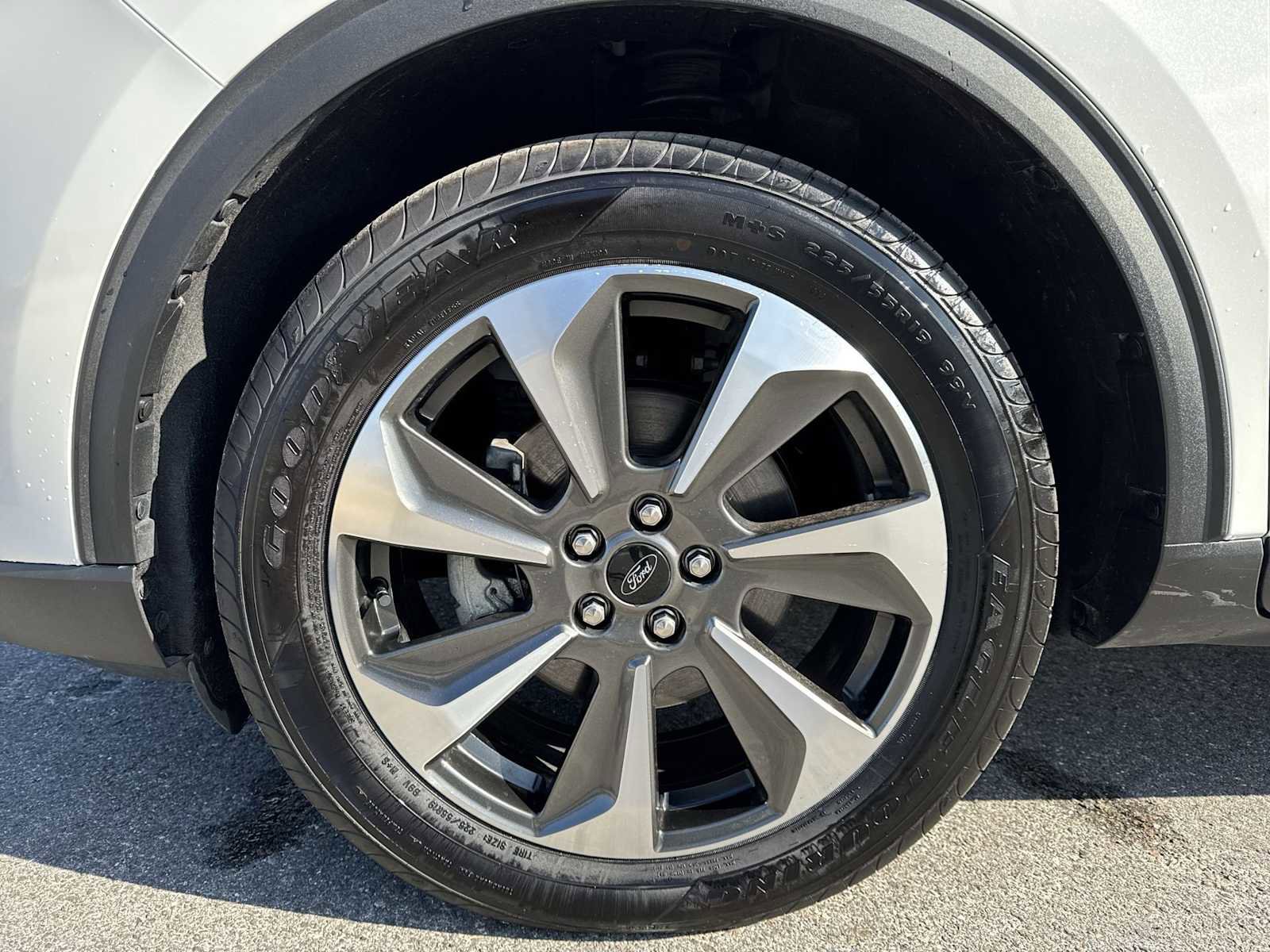 Used 2023 Ford Escape Platinum image 13