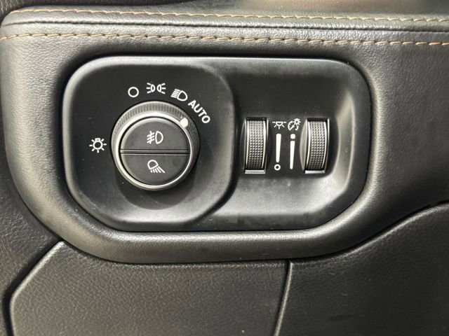 Used 2022 RAM 2500 Limited image 35