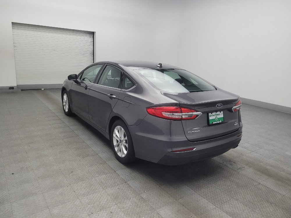 Used 2019 Ford Fusion SE FWD image 5