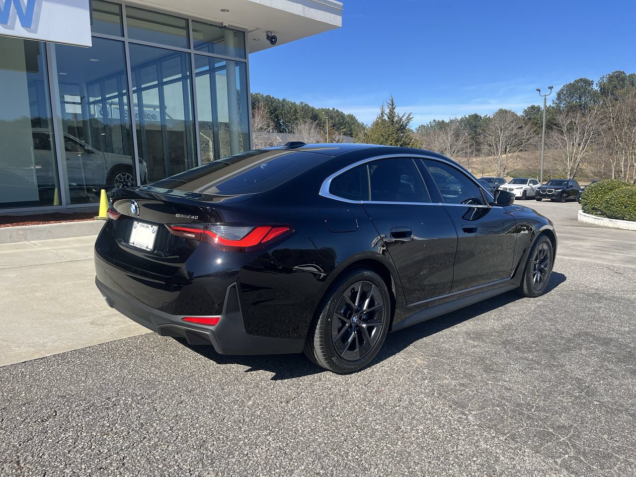 Used 2026 BMW i4 eDrive40 w/ Premium Package RWD image 8