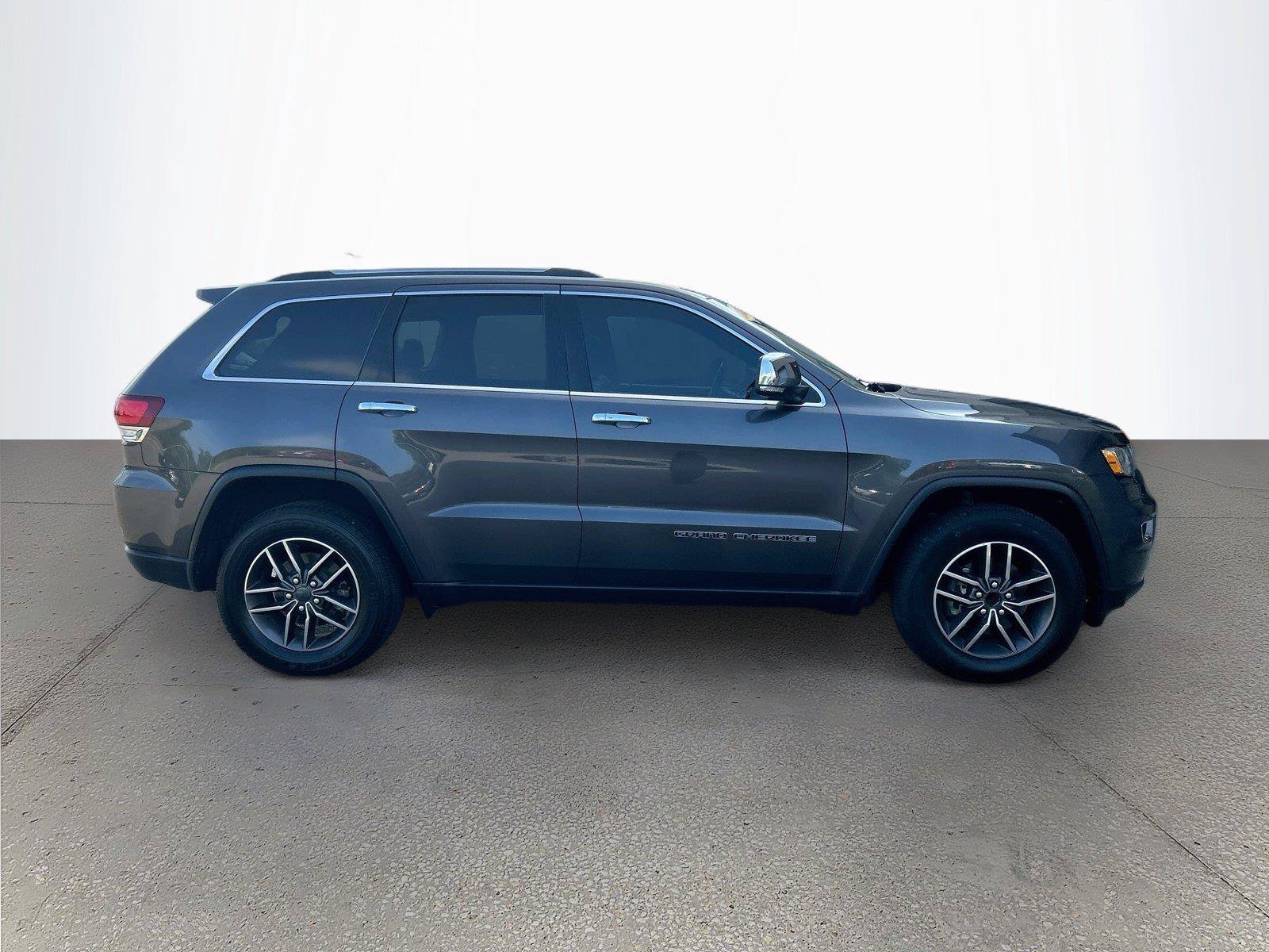 Used 2020 Jeep Grand Cherokee Limited w/ Luxury Group II RWD image 3