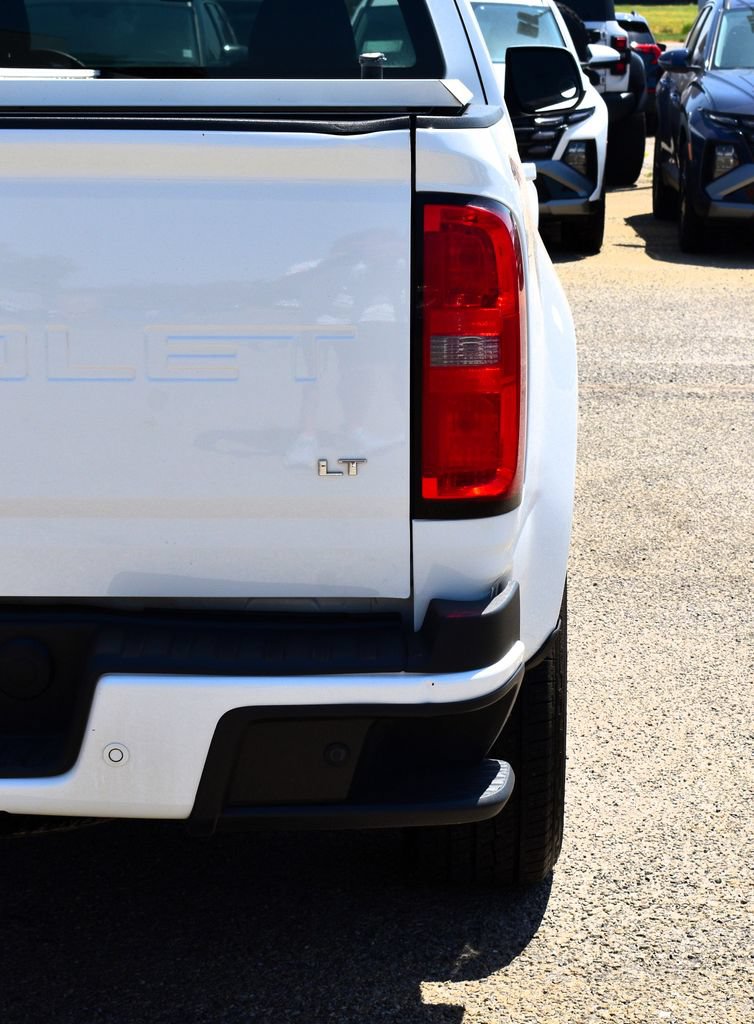 Used 2022 Chevrolet Colorado LT w/ Fleet Safety Package RWD image 12