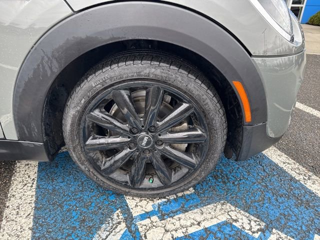 Used 2019 MINI Cooper S w/ Signature Upholstery Package image 9