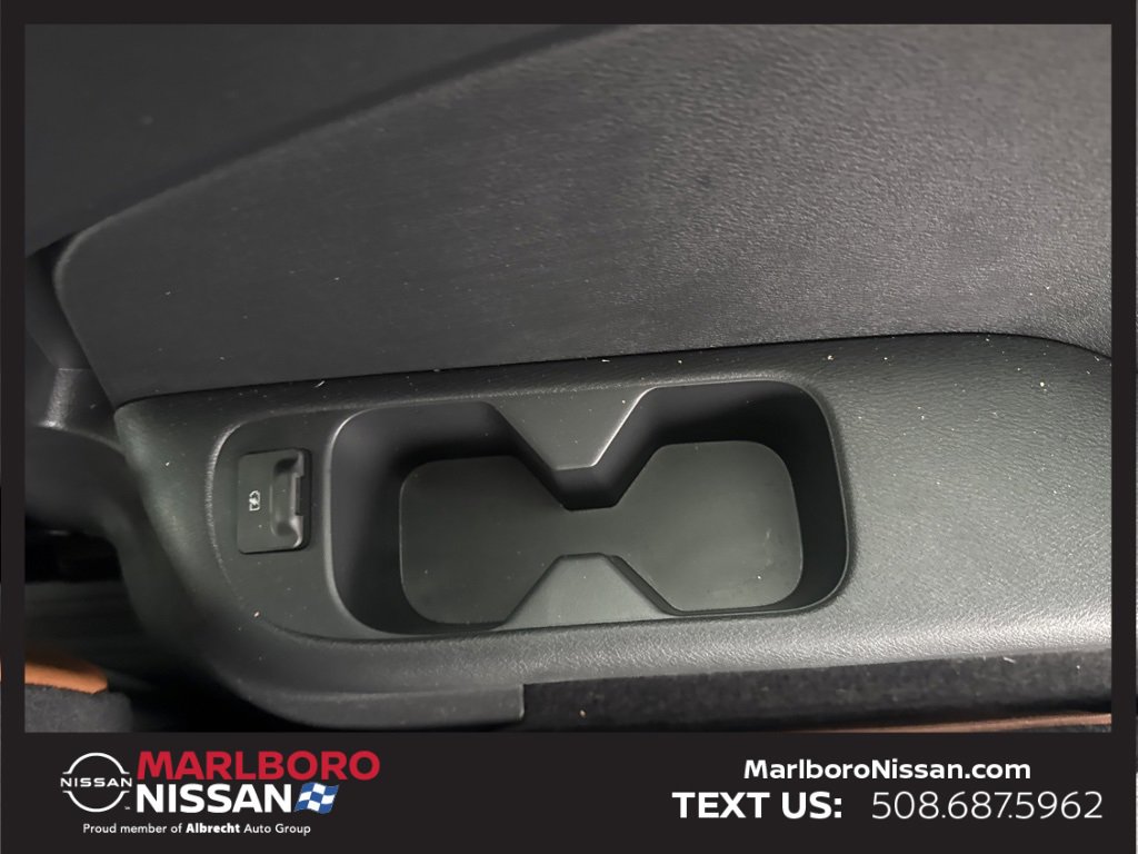 Certified 2025 Nissan Pathfinder Platinum w/ Cargo Package image 19