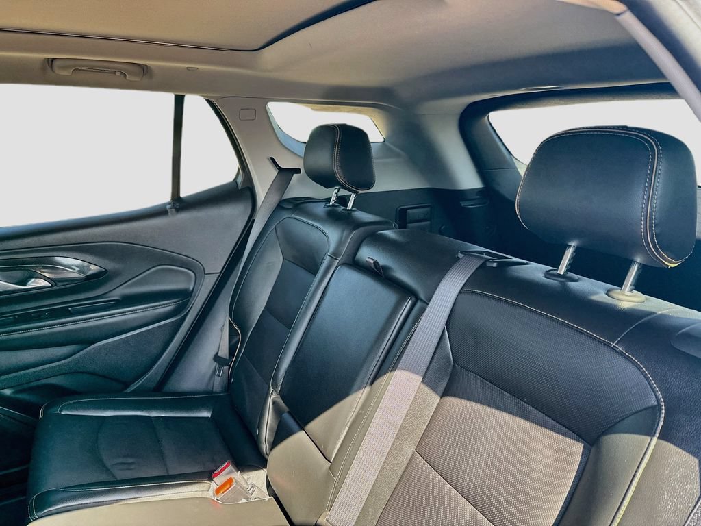 Used 2024 GMC Terrain AT4 w/ Infotainment Package II AWD/4WD image 26