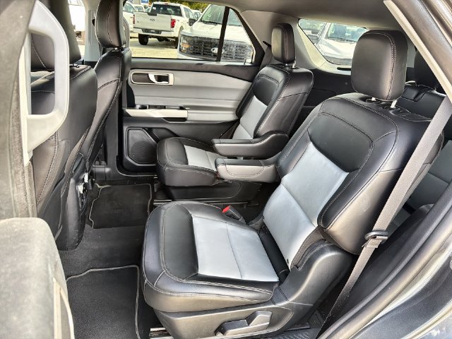 Certified 2023 Ford Explorer XLT w/ Equipment Group 202A RWD image 22