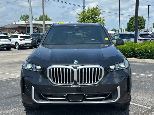 Used 2026 BMW X5 xDrive40i AWD/4WD image 2