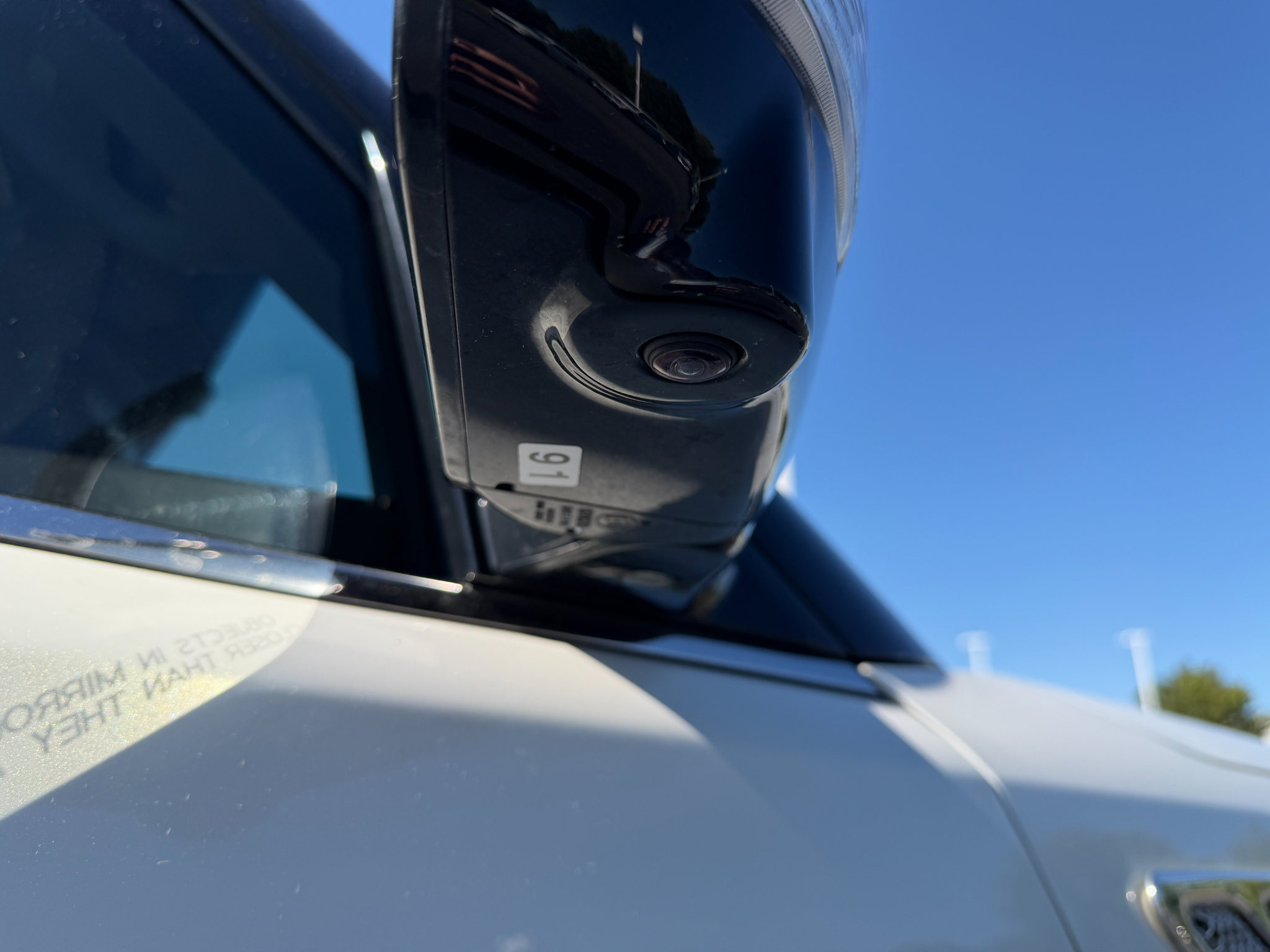 Used 2013 INFINITI QX56 4WD w/ Theater Pkg image 17