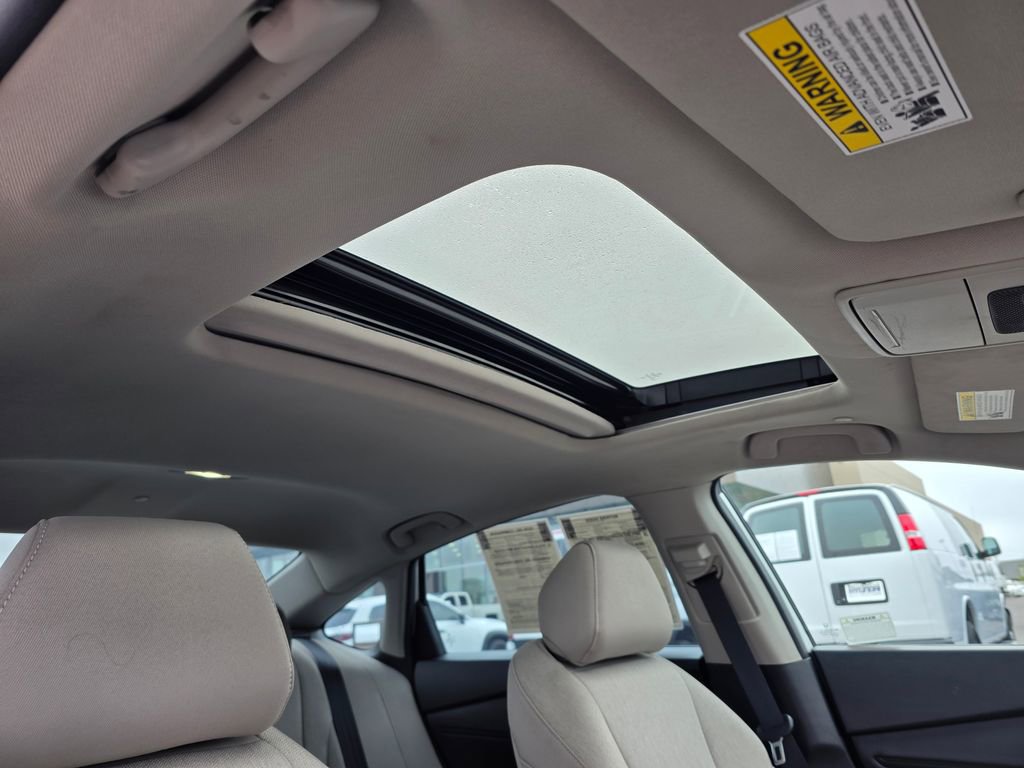 Used 2025 Honda Accord SE image 13